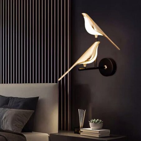 PAIR SWAN Bedside Lamp – โคมไฟข้างเตียงรูปหงส์คู่**