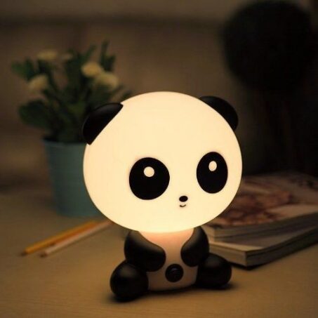 PANDA CUTE Night Light – โคมไฟกลางคืนรูปหมีแพนด้า**