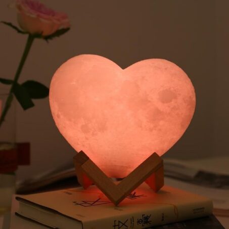 HEART MOON 3D Lamp – โคมไฟ 3D รูปหัวใจ/ดวงจันทร์สีชมพู**